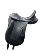 16.5" HENNIG DRESSAGE SADDLE - D22033