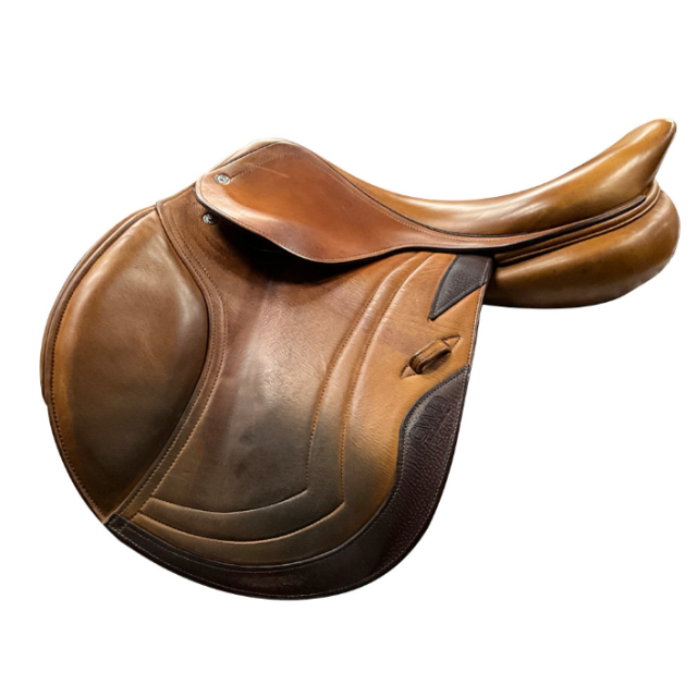 17.5 CWD Close Contact Saddle - Pre-Owned