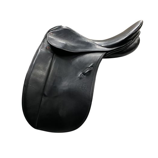 18" COURBETTE LUXOR DRESSAGE SADDLE - D22039